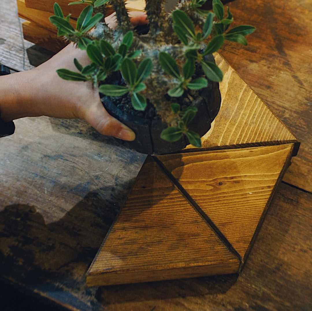 美式復古三角形墊板 Retro Triangle Wood Board