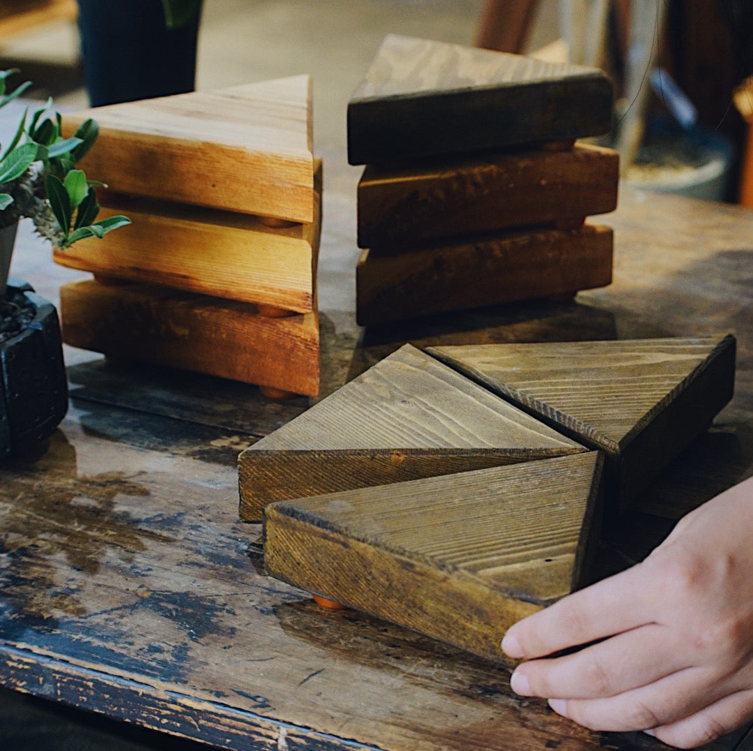 美式復古三角形墊板 Retro Triangle Wood Board